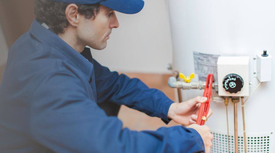 Local water heater installation in Saraland, AL
